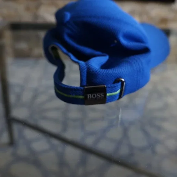 Hugo Boss New W/O Tag Color Blue - Picture 4 of 5